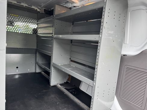 Used 2022 Ford Transit Connect XL FWD image 25