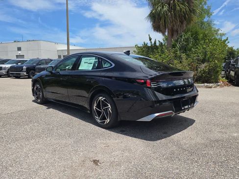 New 2026 Hyundai Sonata SEL FWD image 4