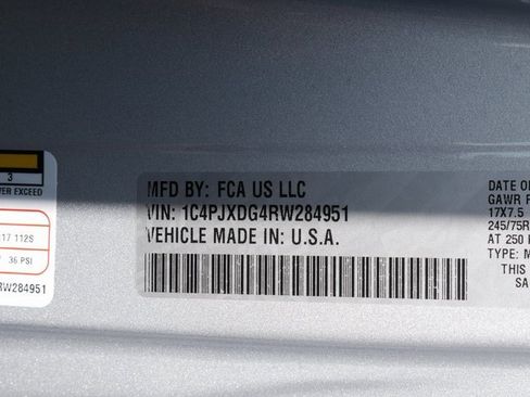 Used 2024 Jeep Wrangler Sport S image 27