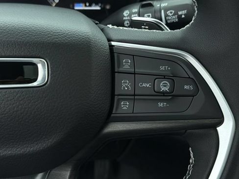New 2026 Jeep Grand Cherokee L Limited AWD/4WD image 28