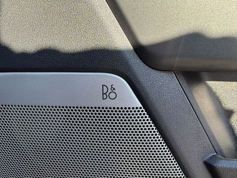 Used 2024 Ford F350 Lariat w/ Lariat Ultimate Package image 31