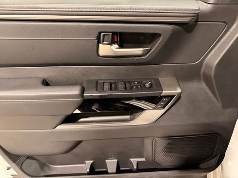 Used 2024 Toyota Tundra Limited image 14