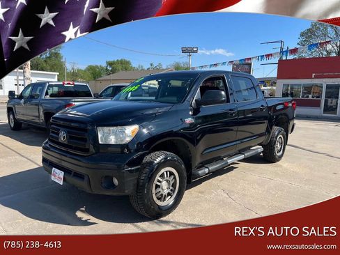 Used 2012 Toyota Tundra 4x4 CrewMax image 1