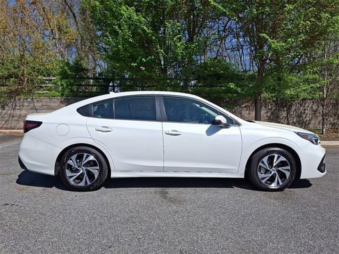 Used 2025 Subaru Legacy Premium w/ Popular Package #1A image 8