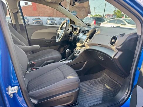 Used 2016 Chevrolet Sonic LT w/ Driver Confidence Package FWD image 12
