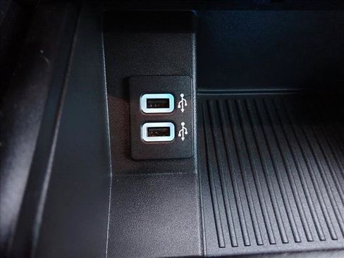 Used 2018 Ford F150 XLT w/ Equipment Group 302A Luxury AWD/4WD image 21