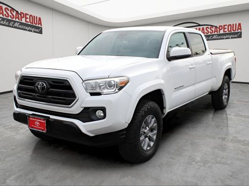 Used 2019 Toyota Tacoma SR5 image 1