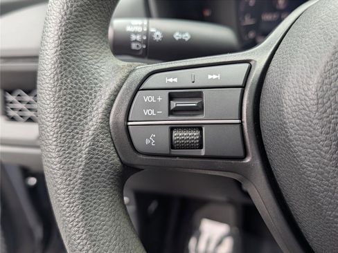 Used 2023 Honda Accord EX image 20