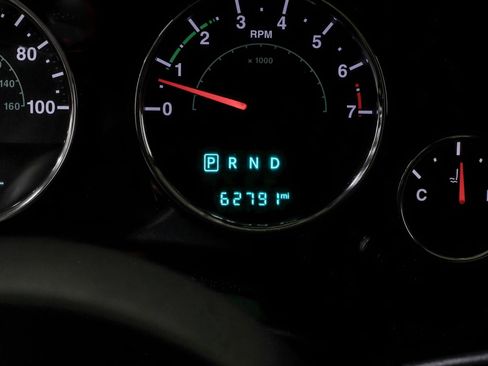 Used 2015 Jeep Wrangler Unlimited Sahara w/ Connectivity Group image 61