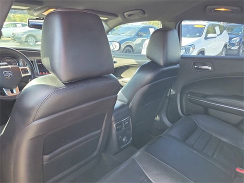 Used 2014 Dodge Charger SXT Plus image 24