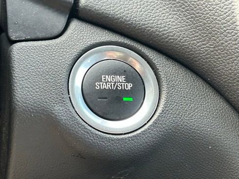 Certified 2024 Chevrolet Equinox LT image 26