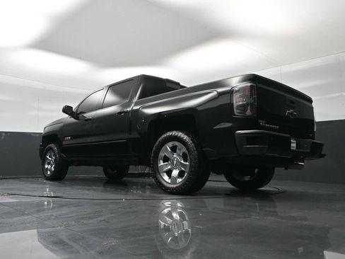 Used 2015 Chevrolet Silverado 1500 LTZ Z71 w/ Custom Sport Edition image 22