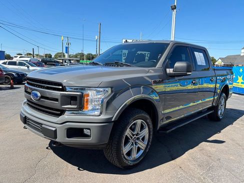 Used 2018 Ford F150 XLT w/ Equipment Group 302A Luxury AWD/4WD image 8