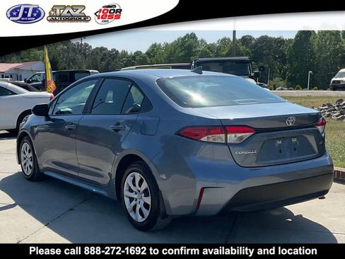 Used 2025 Toyota Corolla LE FWD image 5