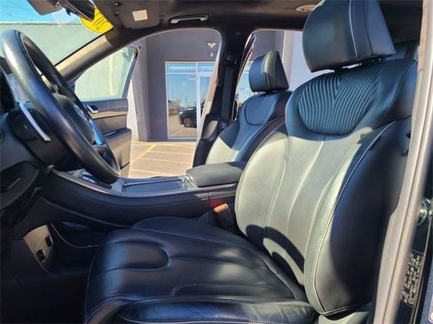 Used 2023 Hyundai Palisade Calligraphy image 15