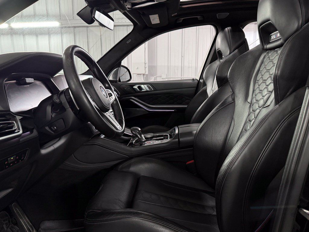 Used 2021 BMW X5 M w/ Competition Package AWD/4WD image 18