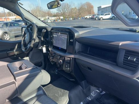 Used 2024 Ford F150 XL w/ Equipment Group 103A High image 18