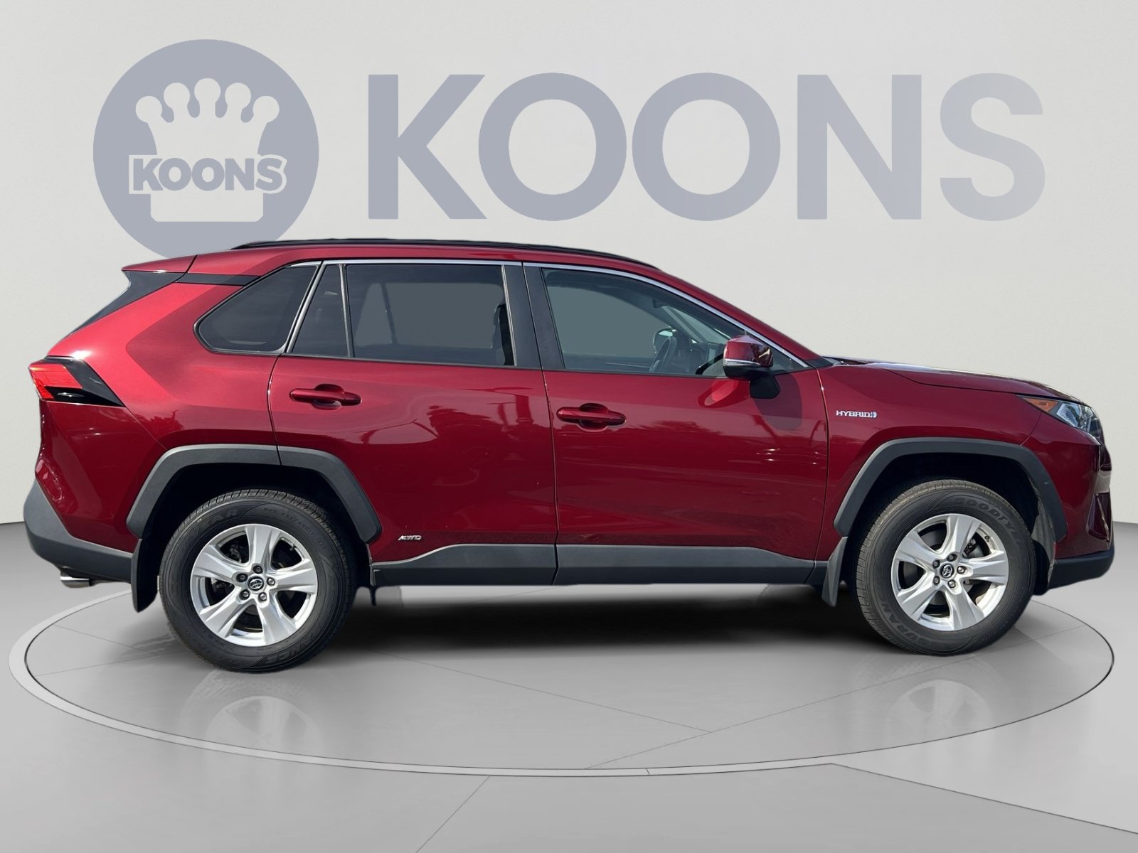Used 2021 Toyota RAV4 XLE w/ Convenience Package AWD/4WD image 8