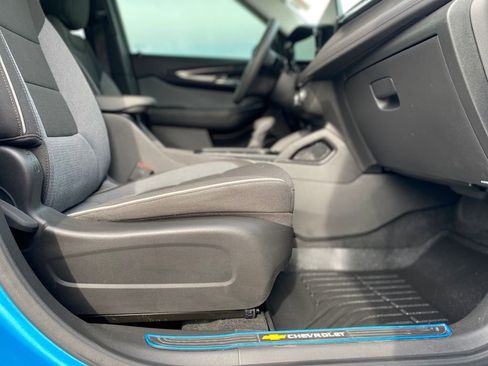 Used 2025 Chevrolet TrailBlazer LS w/ LS Convenience Package image 11