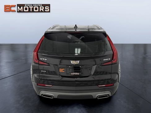 Used 2019 Cadillac XT4 Premium Luxury image 5