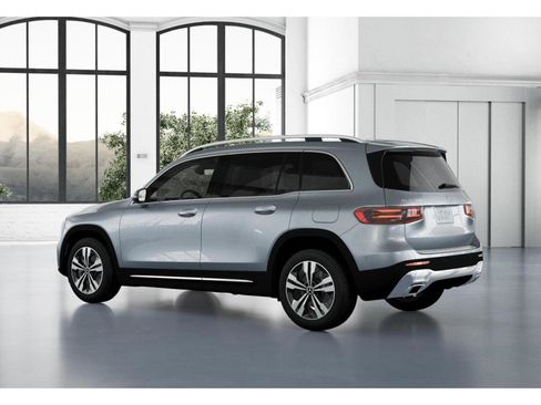New 2026 Mercedes-Benz GLB 250 image 30