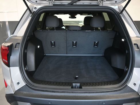 Used 2025 GMC Terrain Elevation image 12