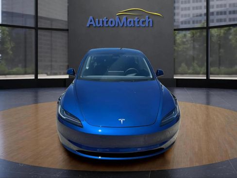 Used 2025 Tesla Model 3 Long Range RWD image 3