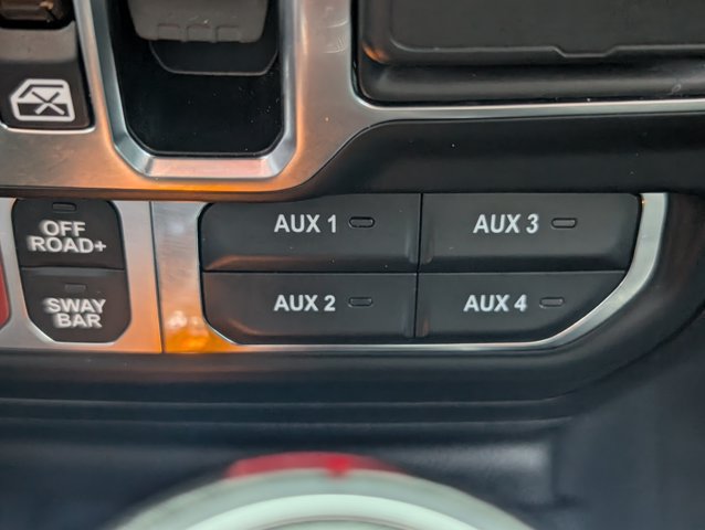 Used 2021 Jeep Wrangler Unlimited Rubicon AWD/4WD image 24