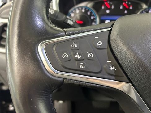 Used 2019 Chevrolet Equinox Premier AWD/4WD image 16