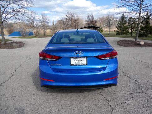 Used 2017 Hyundai Elantra SE FWD image 6