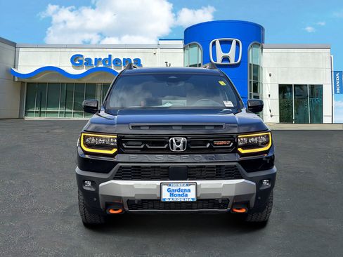 Used 2026 Honda Passport TrailSport image 2