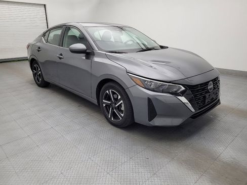 Used 2024 Nissan Sentra SV FWD image 13