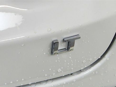 New 2026 Chevrolet Trax LT image 33