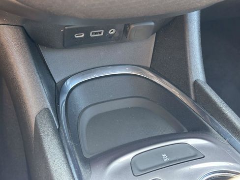 Certified 2022 Chevrolet Malibu LT FWD image 26