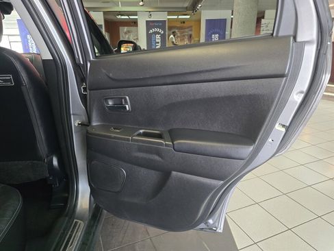 Used 2015 Mitsubishi Outlander Sport SE AWD/4WD image 15