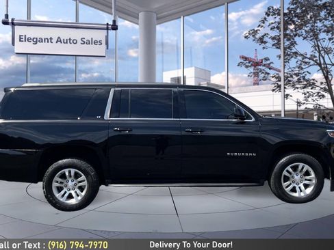 Used 2020 Chevrolet Suburban LT AWD/4WD image 5
