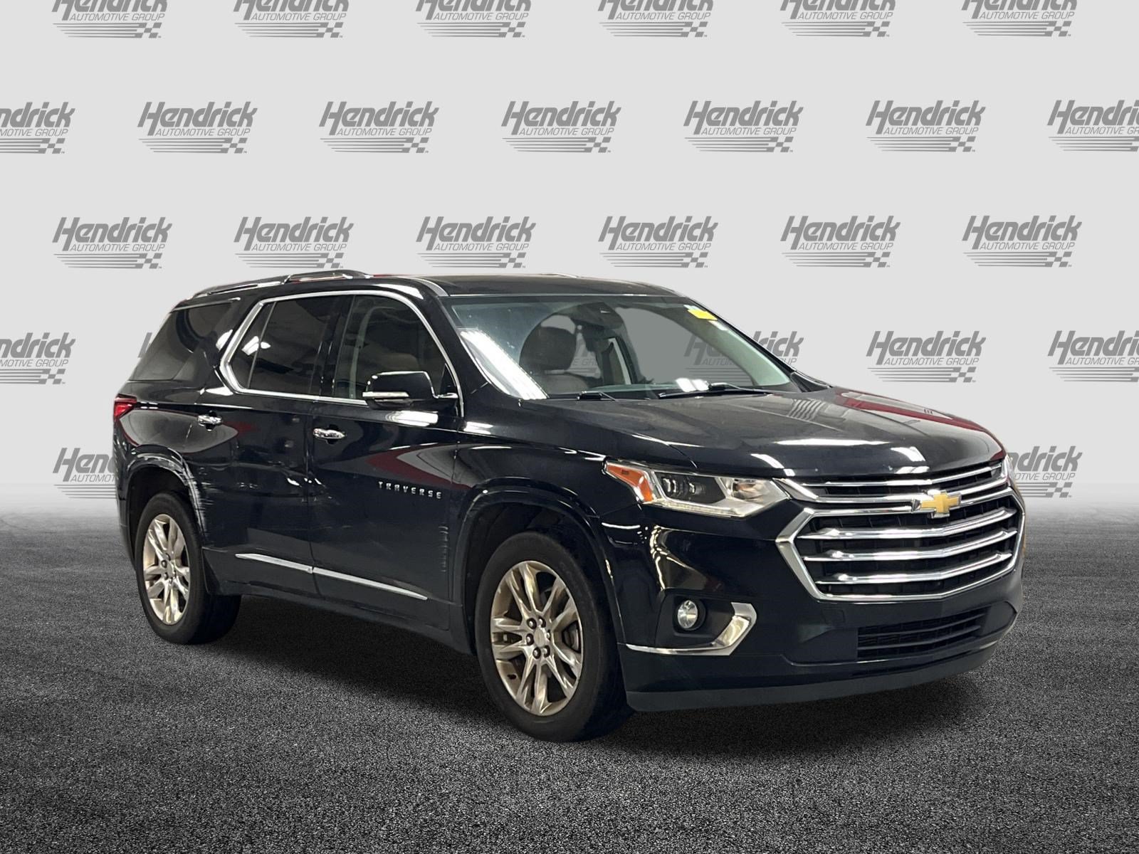 Used 2018 Chevrolet Traverse High Country AWD/4WD image 2