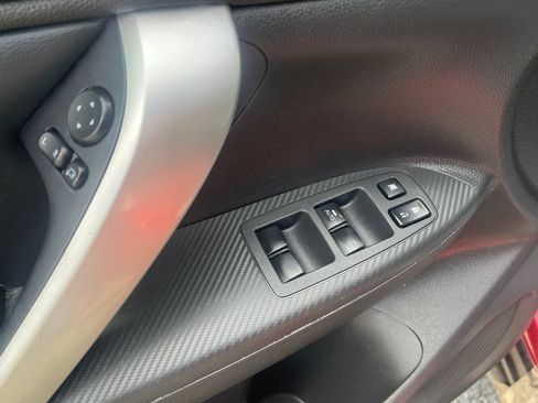 Used 2018 Mitsubishi Eclipse Cross SEL AWD/4WD image 12