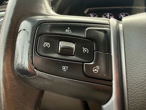 Used 2021 GMC Sierra 3500 SLE w/ SLE Value Package image 19