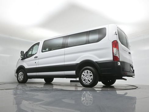 Used 2023 Ford Transit 350 XLT image 46