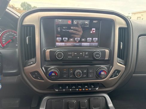 Used 2016 GMC Sierra 1500 Denali w/ Enhanced Driver Alert Package AWD/4WD image 19
