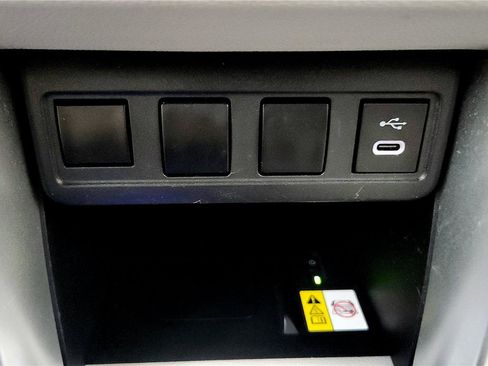 Certified 2023 Toyota Corolla Cross LE image 45