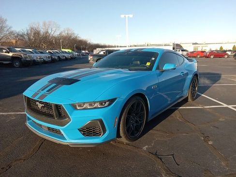 Used 2024 Ford Mustang GT Premium w/ GT Performance Package image 3