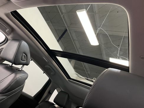 Certified 2024 Acura MDX SH-AWD w/ Technology Package image 10