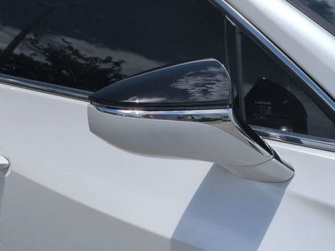 Used 2020 Lexus UX 250h w/ Premium Package AWD/4WD image 12