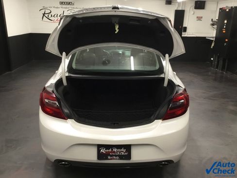 Used 2016 Buick Regal image 12