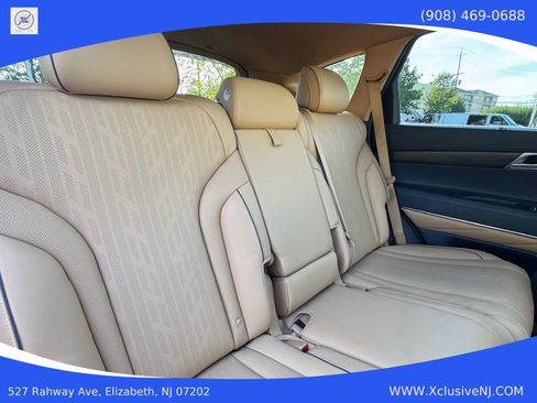 Used 2023 Genesis GV80 2.5T w/ Prestige Package image 24