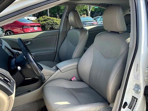 Used 2011 Toyota Prius Four w/ Solar Roof Pkg image 26