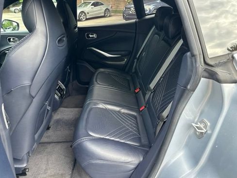 Used 2021 Aston Martin DBX AWD/4WD image 9