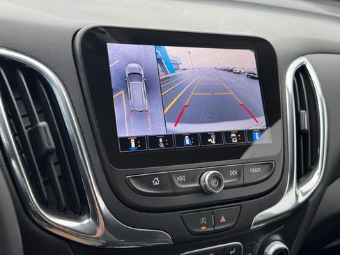 Used 2024 Chevrolet Equinox LT image 16